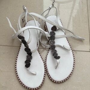Chic White and Black Women's Sandals